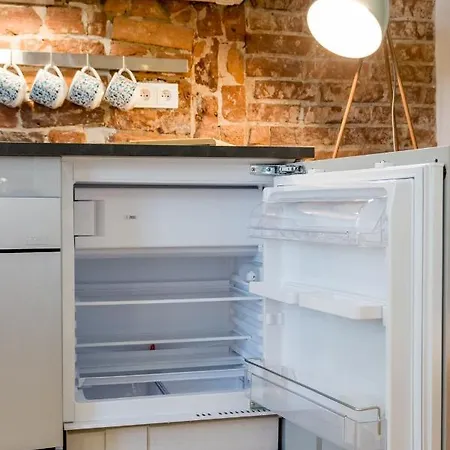 Apartment Rynek Stare Miasto 4a - Klima Netflix